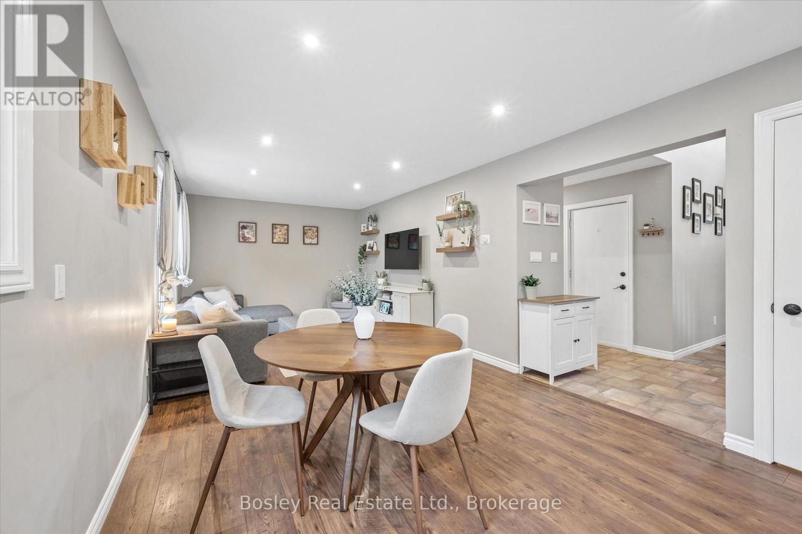687 Champlain Boulevard, Cambridge, Ontario N1R 7Z8 - Photo 16 - X13671256
