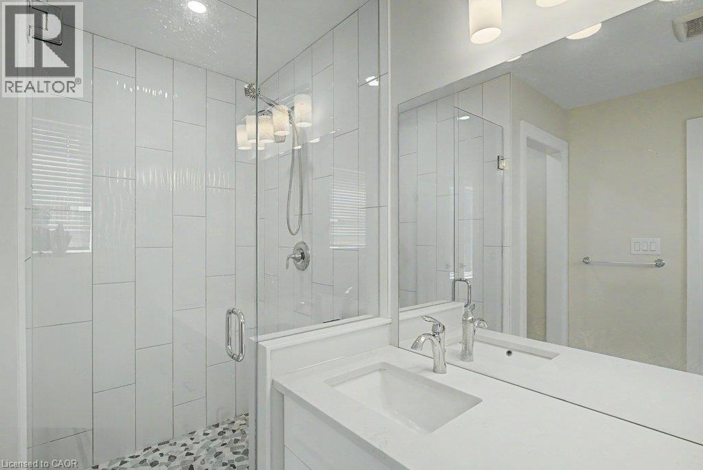 31 Fourth Avenue, Kitchener, Ontario  N2C 1N9 - Photo 29 - 40854111