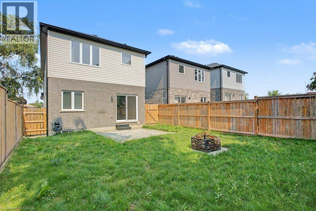 31 Fourth Avenue, Kitchener, Ontario  N2C 1N9 - Photo 40 - 40854111