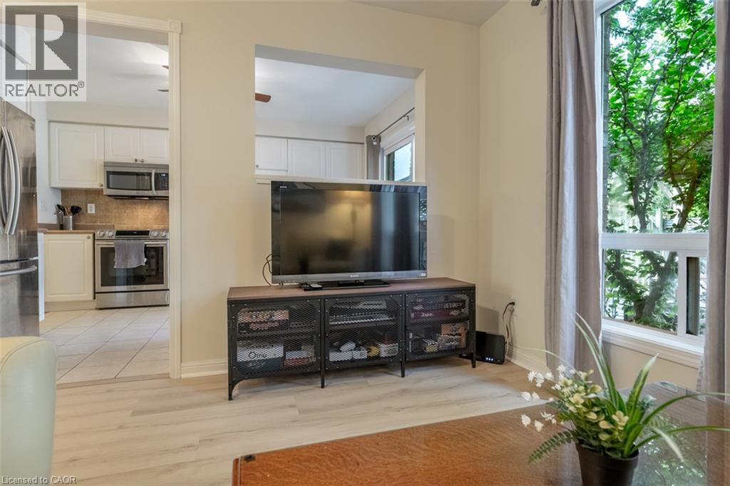 432 Bundy Drive, Milton, Ontario  L9T 5N5 - Photo 6 - 40853672