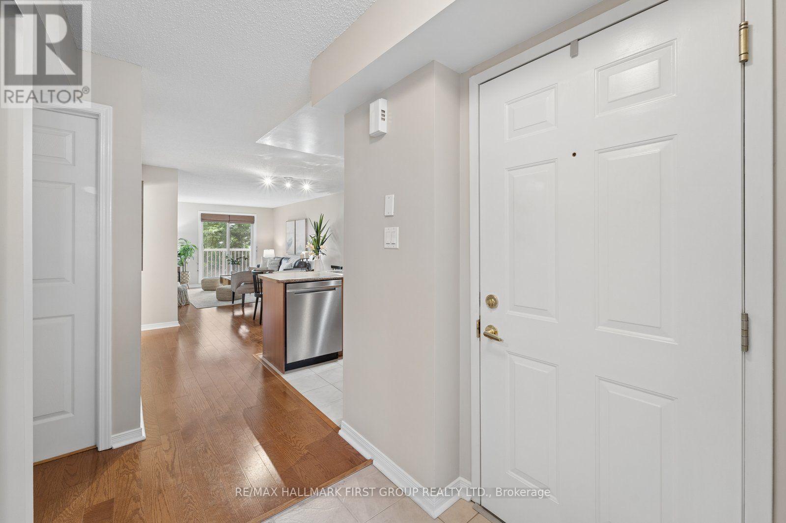 2 - 8 Petra Way, Whitby, Ontario L1R 0A6 - Photo 4 - E13671180