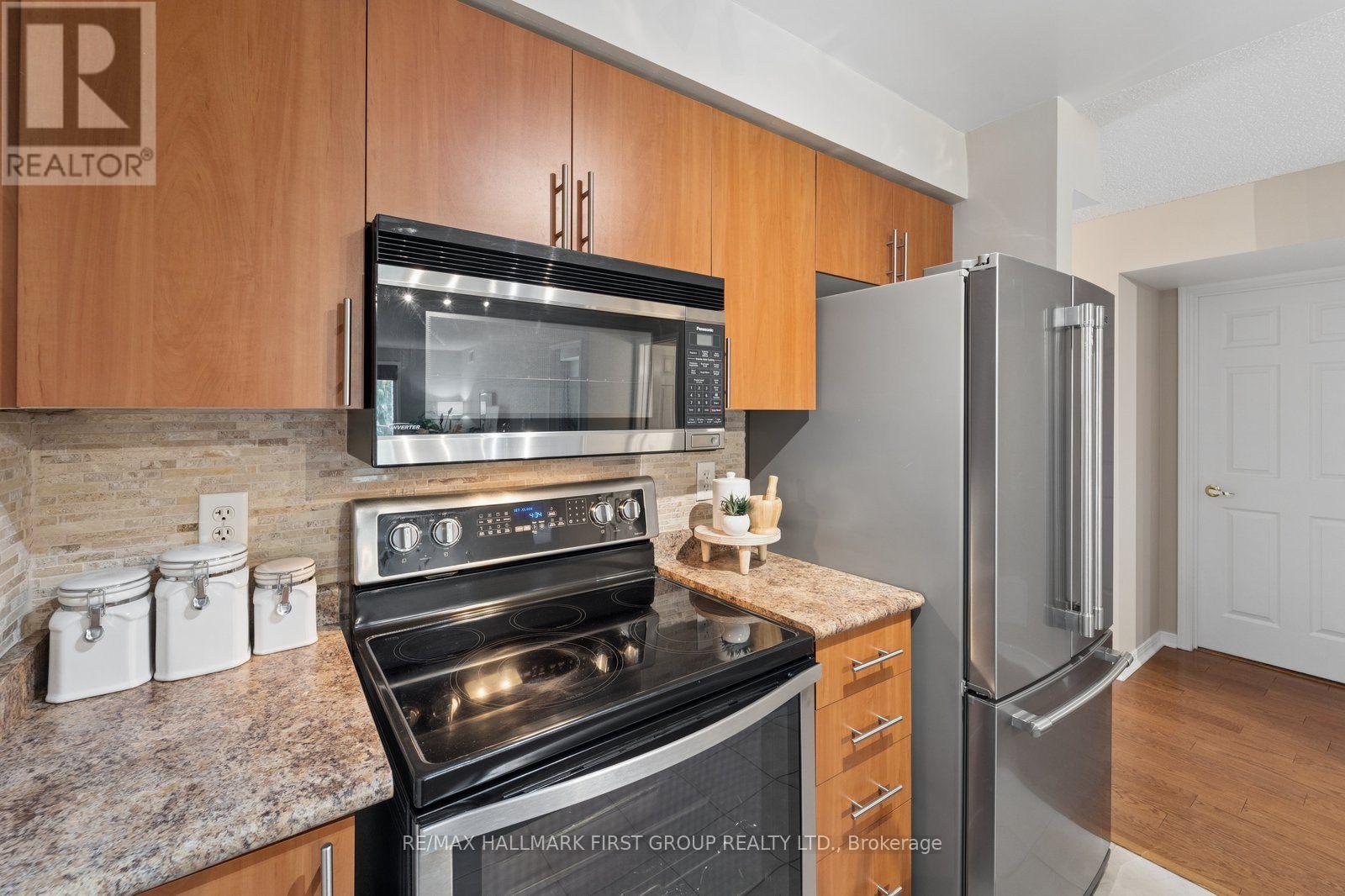 2 - 8 Petra Way, Whitby, Ontario L1R 0A6 - Photo 7 - E13671180