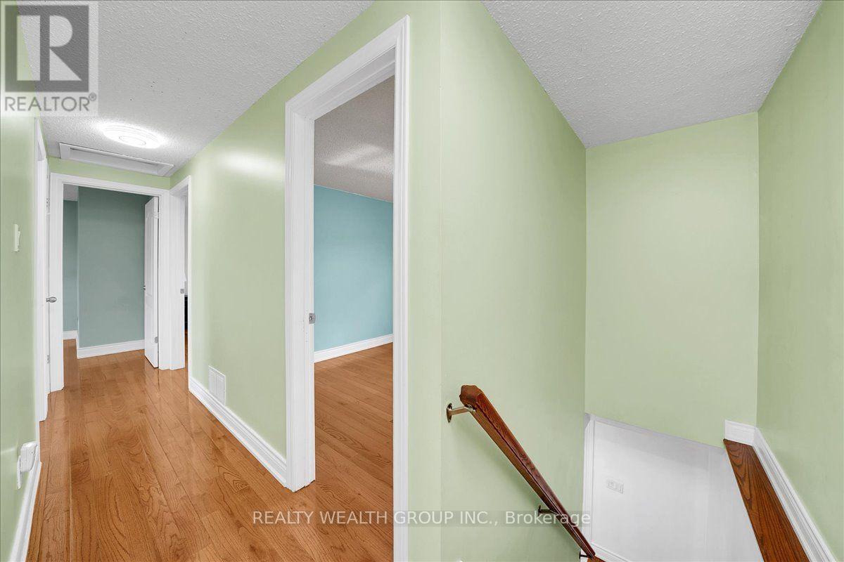 128 John Tabor Trail, Toronto, Ontario  M1B 2V2 - Photo 13 - E13671196