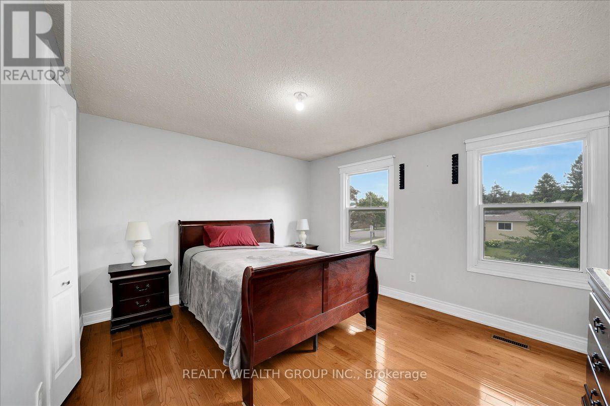 128 John Tabor Trail, Toronto, Ontario  M1B 2V2 - Photo 14 - E13671196