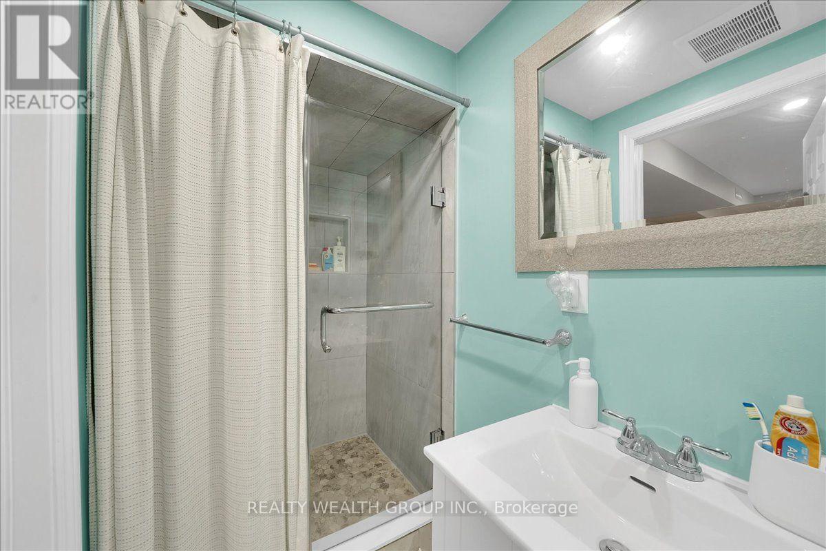 128 John Tabor Trail, Toronto, Ontario  M1B 2V2 - Photo 27 - E13671196