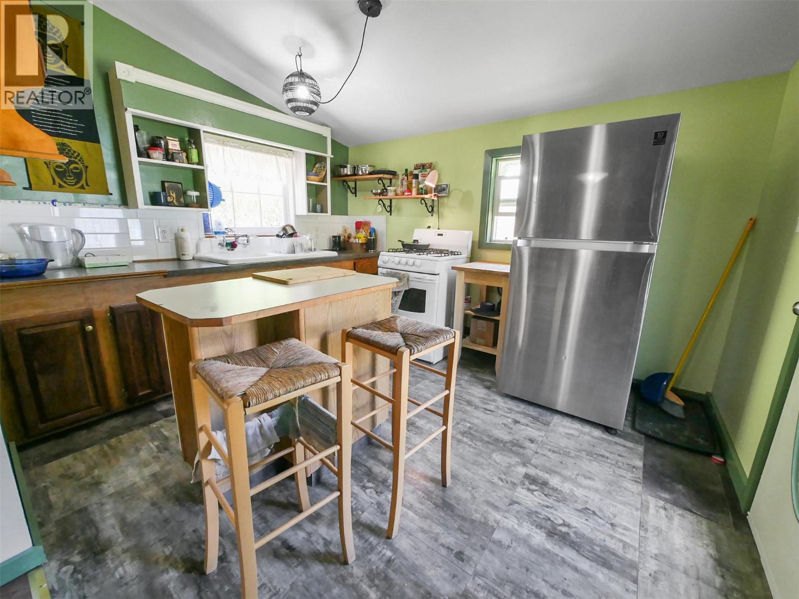 6123 Telford Road, Winlaw, British Columbia V0G 2J0 - Photo 8 - 10394889