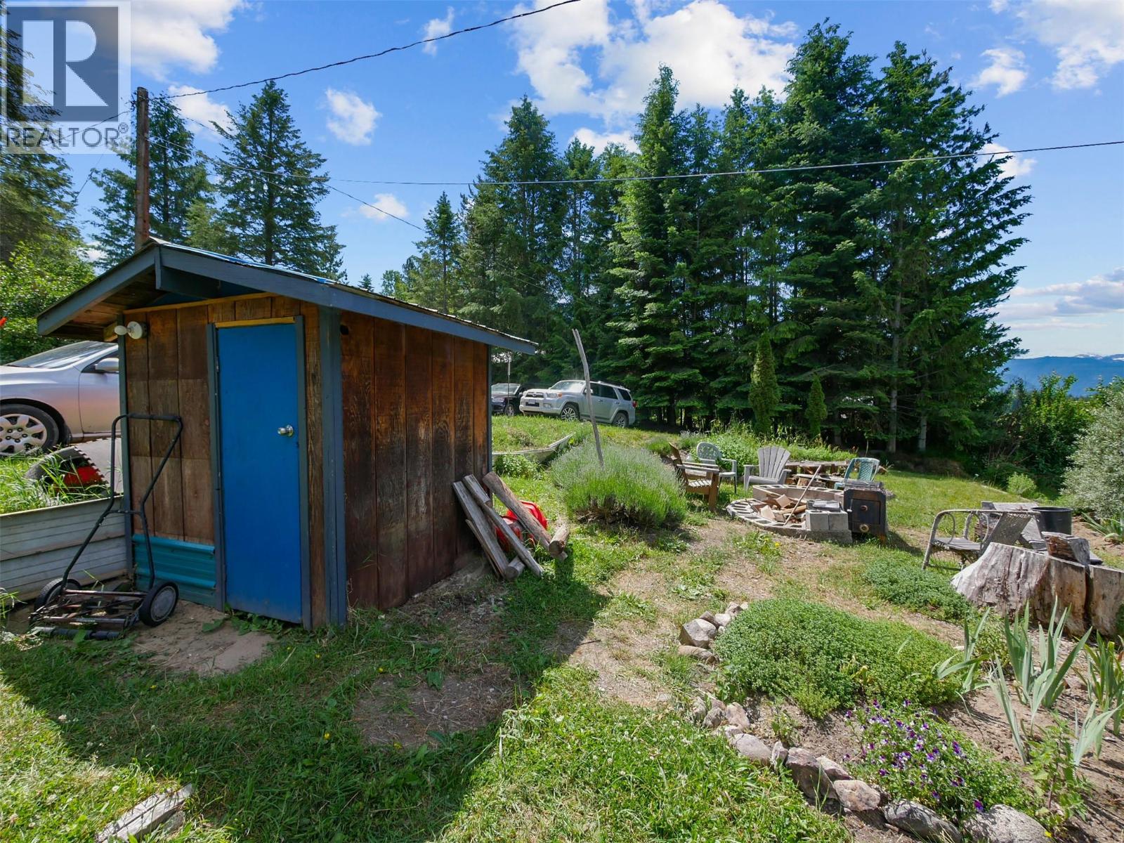 6123 Telford Road, Winlaw, British Columbia V0G 2J0 - Photo 15 - 10394889