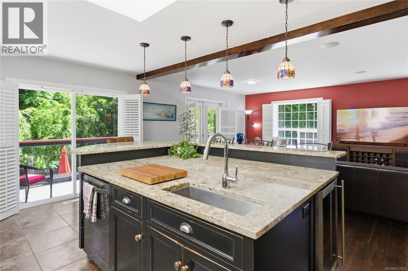 3555 Dougan Dr, Cobble Hill, British Columbia  V0R 1L0 - Photo 6 - 1037622