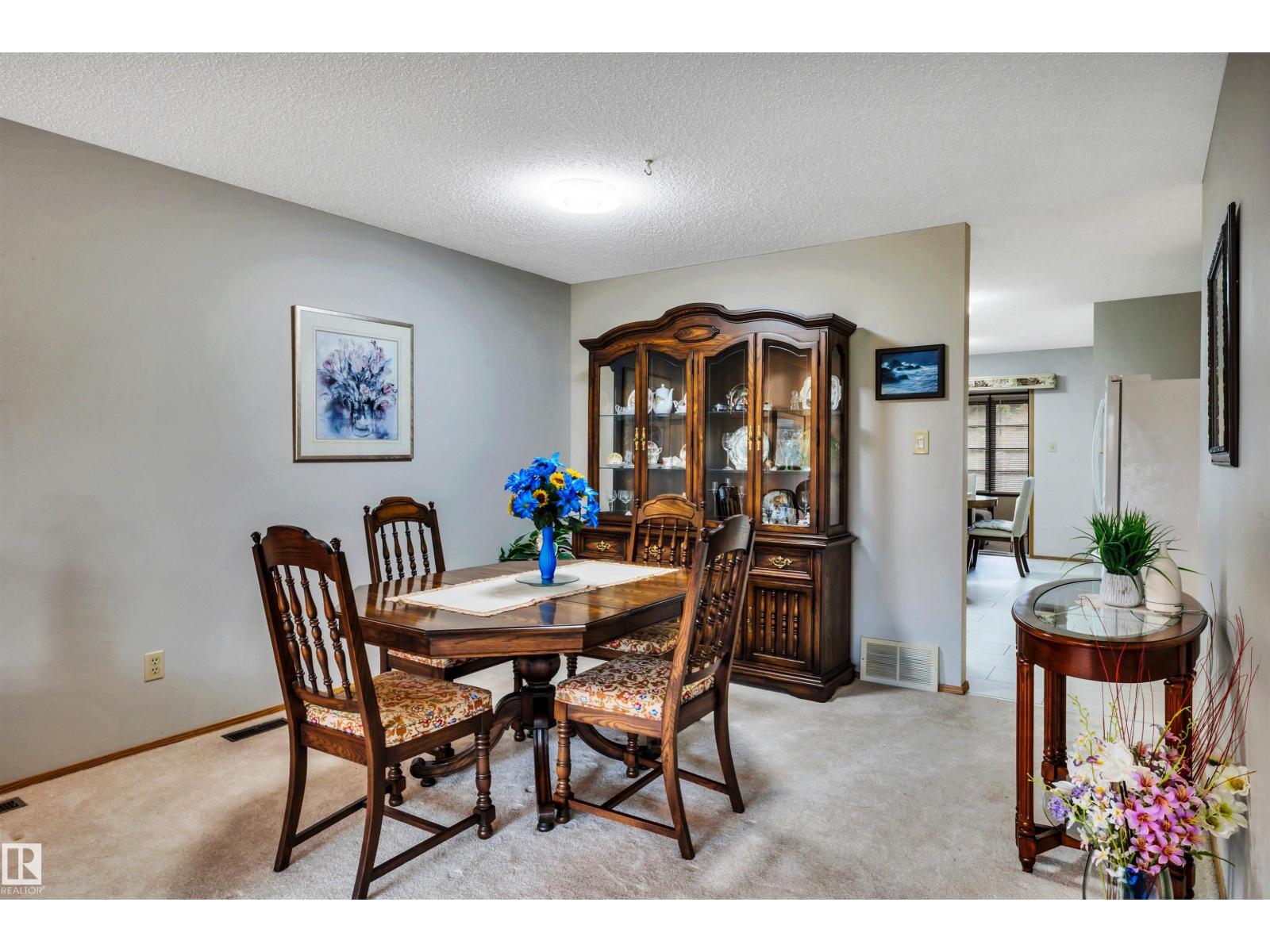 10636 153 Av Nw, Edmonton, Alberta  T5X 5R5 - Photo 12 - E4503549