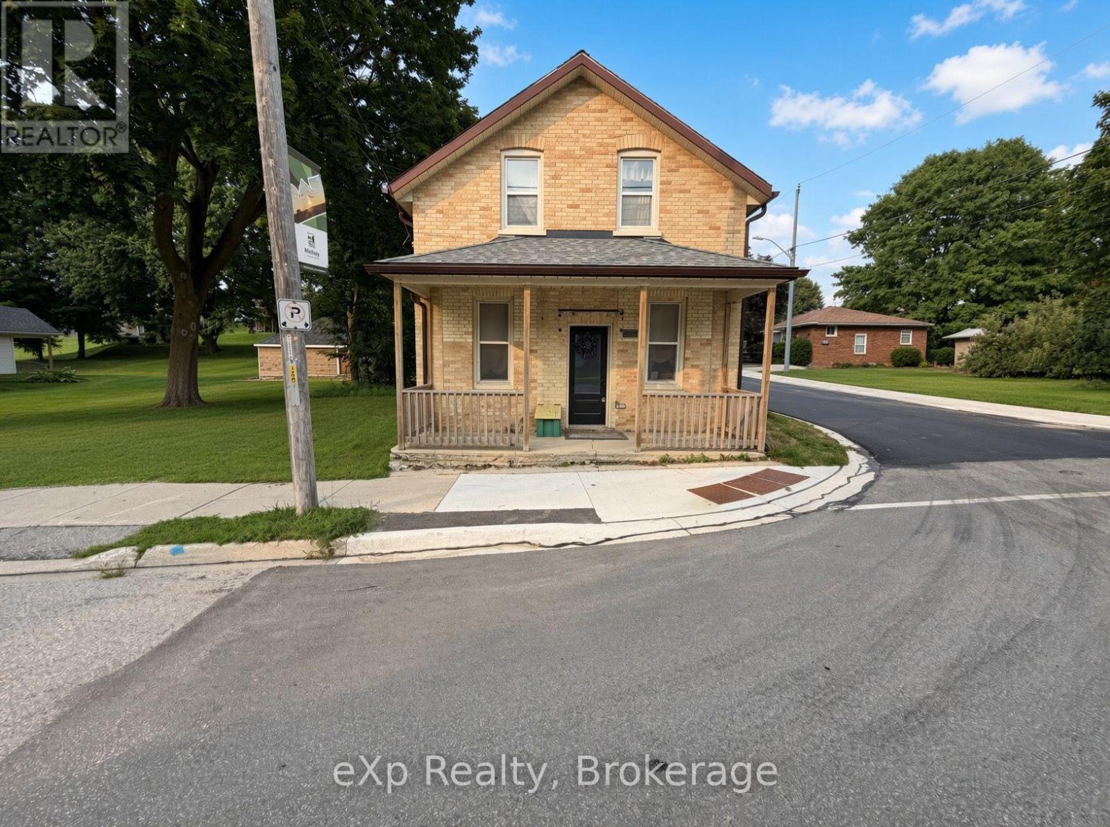 118 ELORA STREET, South Bruce, Ontario