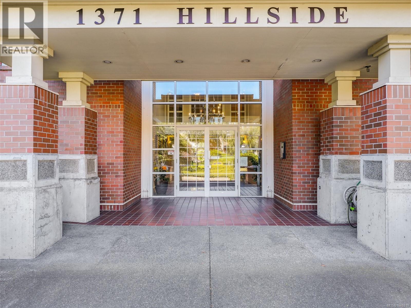 109 1371 Hillside Ave, Victoria, British Columbia  V8T 2B3 - Photo 30 - 1046810