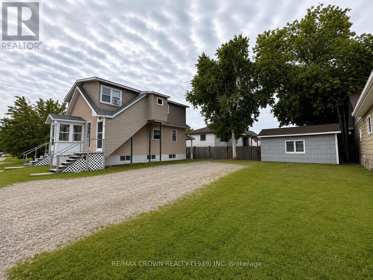 1497 Ferguson Street, North Bay, Ontario  P1B 1Y8 - Photo 4 - X13666926