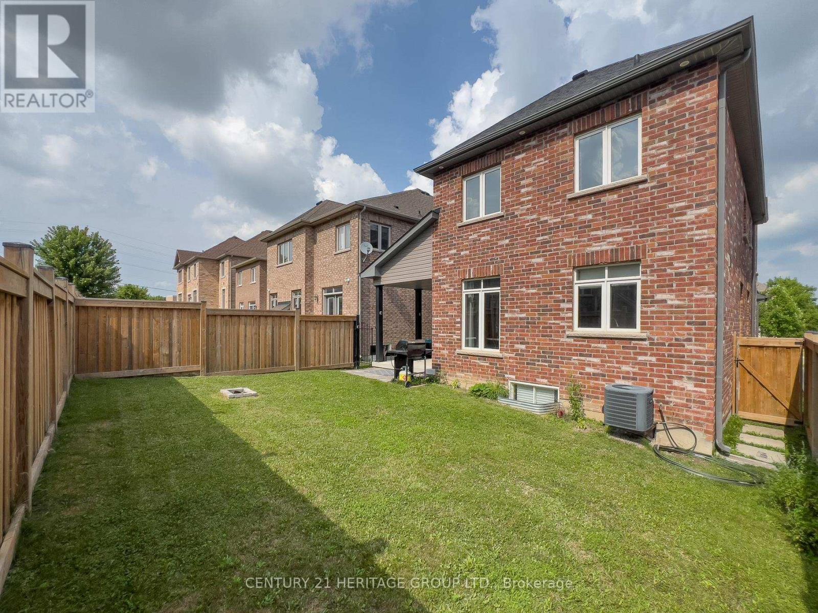 20 Barrow Avenue, Bradford West Gwillimbury, Ontario  L3Z 0W1 - Photo 39 - N13526202