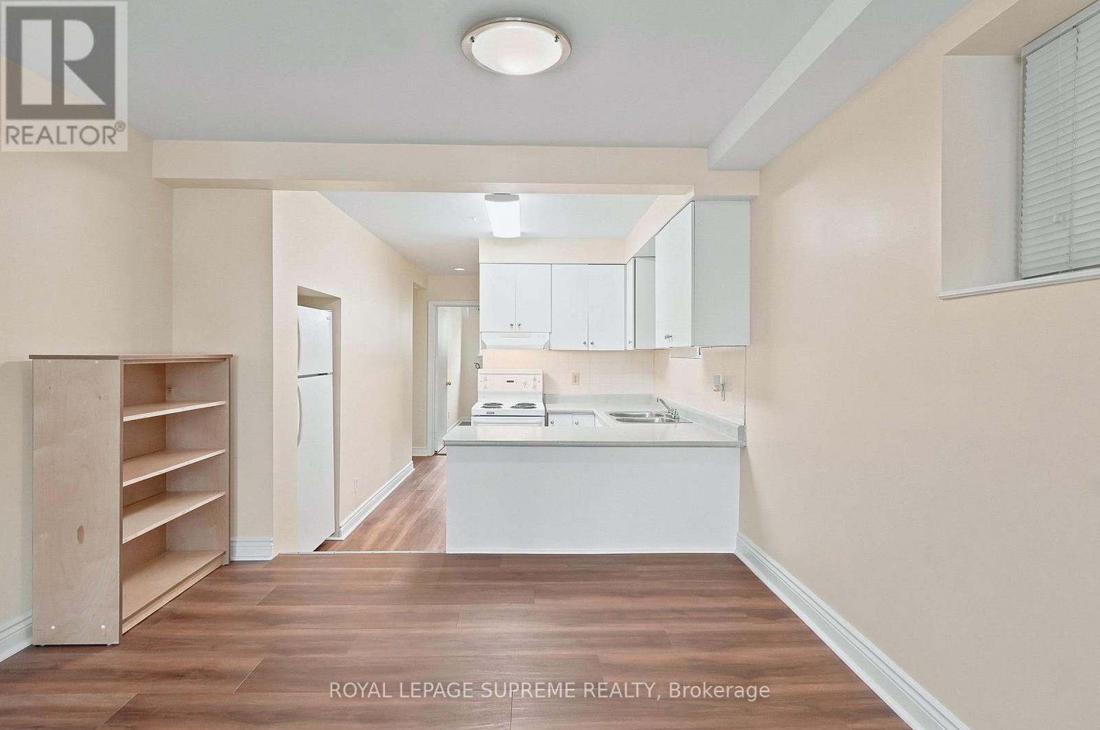 Bsmt - 56 Dynevor Road, Toronto, Ontario M6E 3X1 - Photo 4 - W13671104