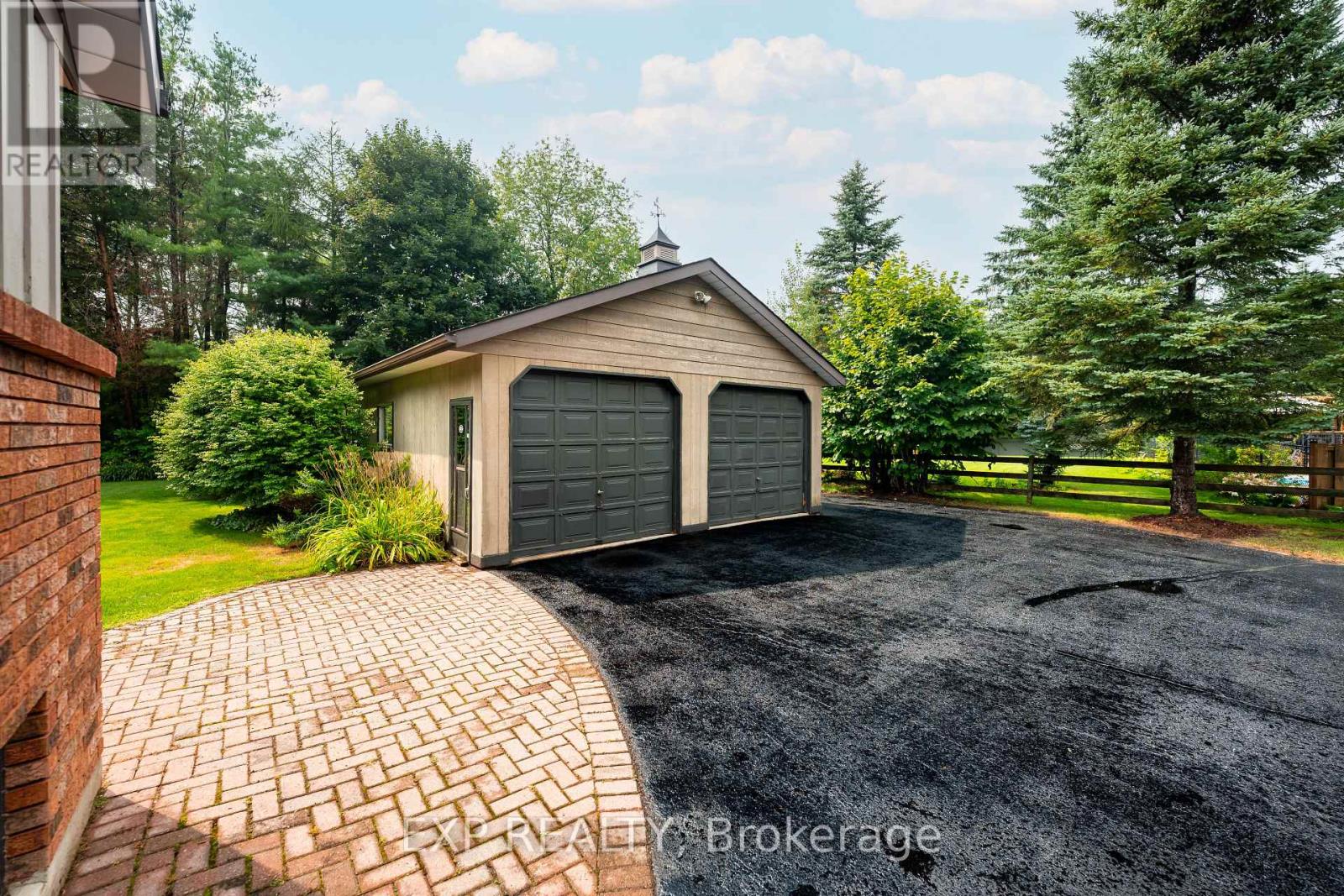 9 Leader Drive, Mono, Ontario  L9W 6M6 - Photo 5 - X13671136