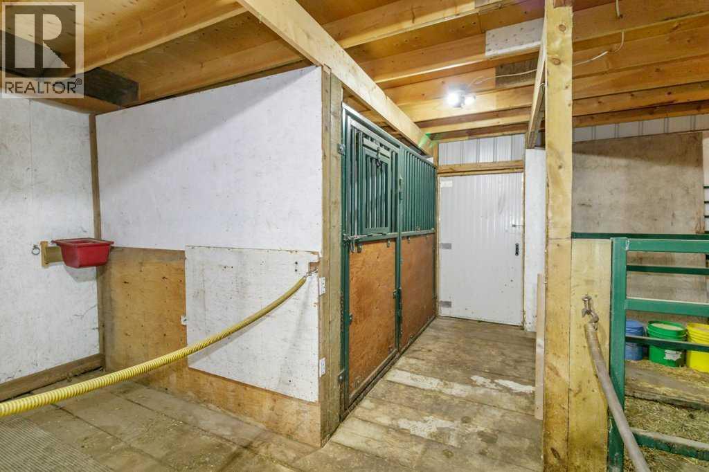 36408 Range Road 271, Rural Red Deer County, Alberta  T0M 1R0 - Photo 33 - A2334702