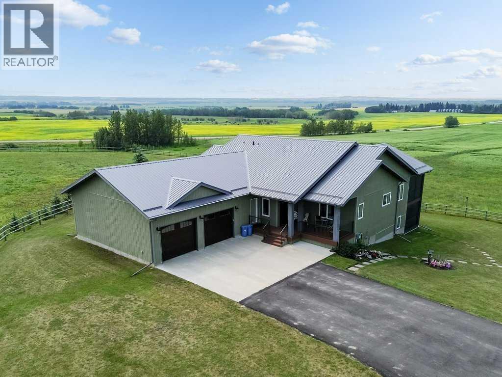 36408 Range Road 271, Rural Red Deer County, Alberta  T0M 1R0 - Photo 2 - A2334702