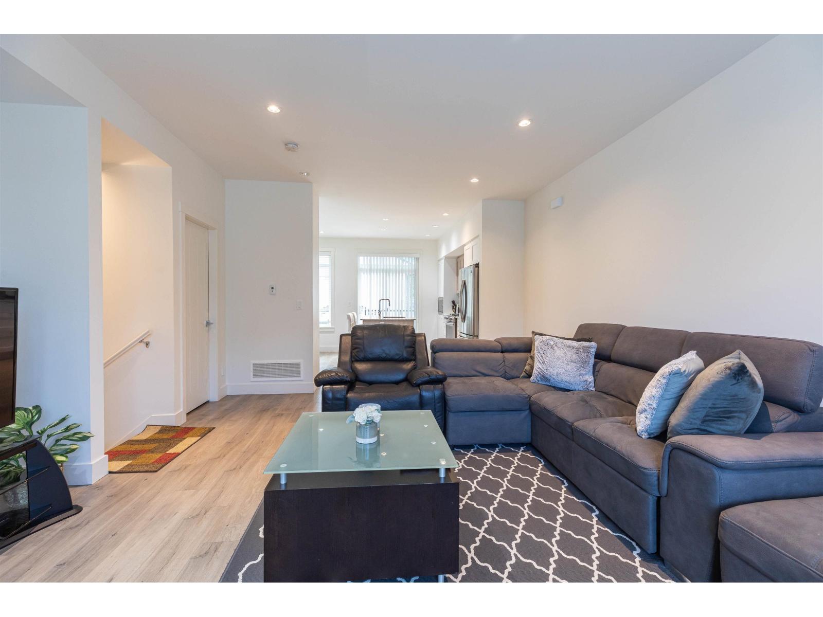 13 11188 72 Avenue, Delta, British Columbia  V4E 0A5 - Photo 3 - R3154377