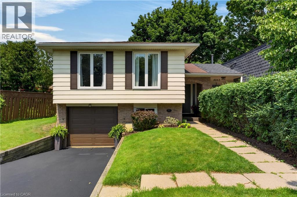 5051 BRADY Avenue, Burlington, Ontario