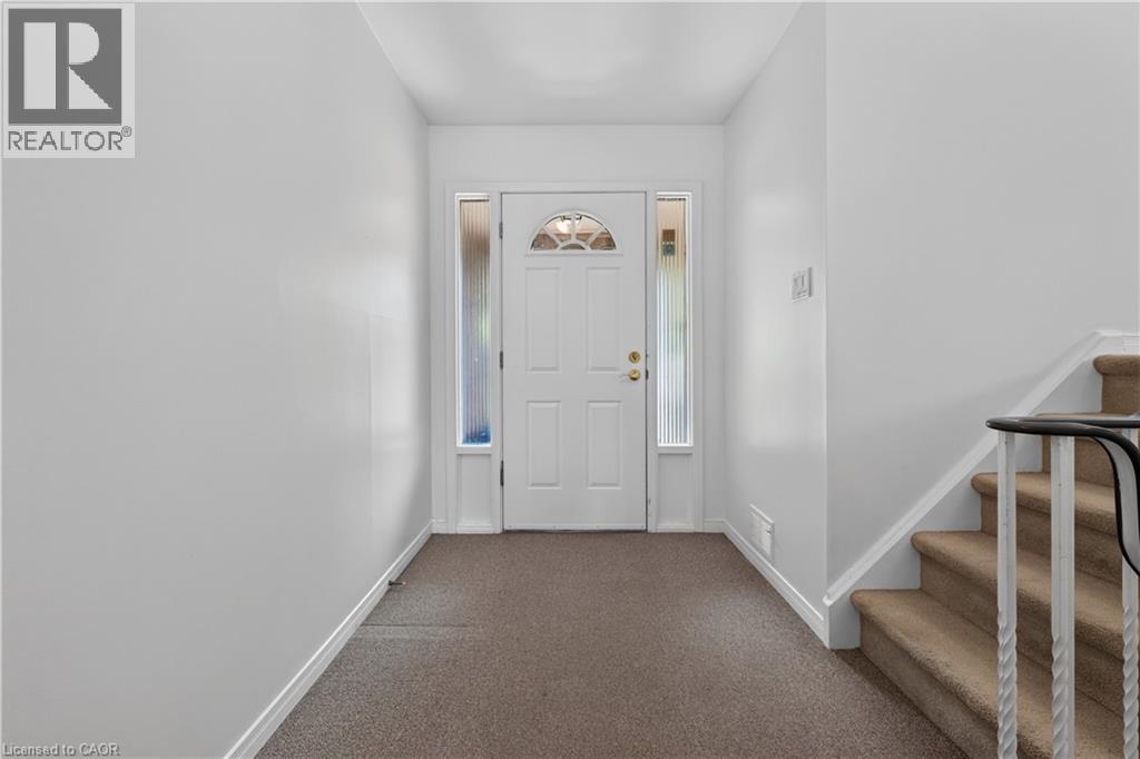 5051 Brady Avenue, Burlington, Ontario  L7L 3X5 - Photo 6 - 40845205