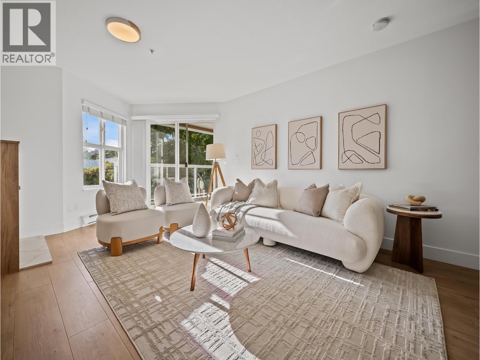 213 3038 E Kent Avenue South, Vancouver, British Columbia  V5S 4V8 - Photo 2 - R3155386