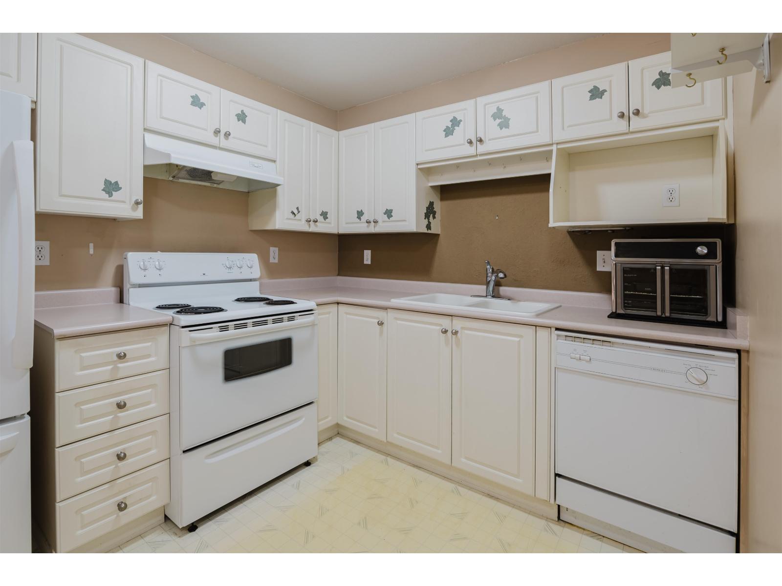 302 7554 Briskham Street, Mission, British Columbia  V2V 3L9 - Photo 3 - R3154638