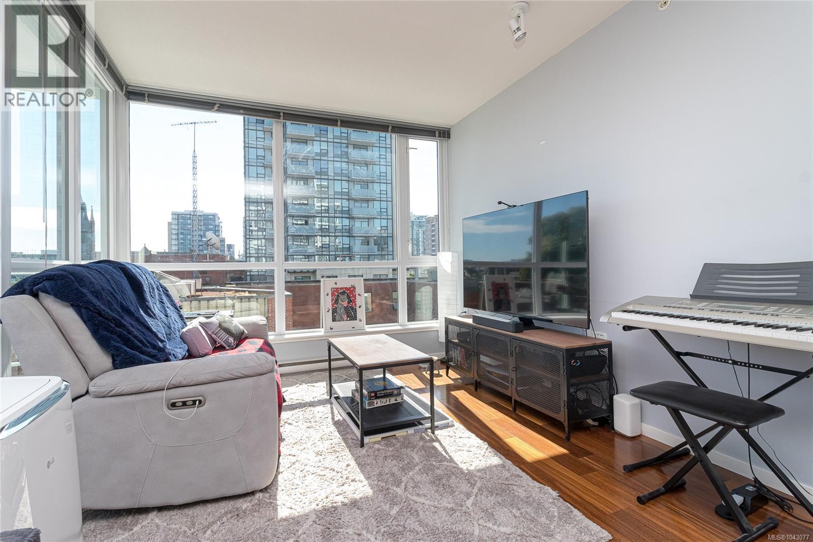 607 834 Johnson St, Victoria, British Columbia  V8W 1N3 - Photo 8 - 1043077