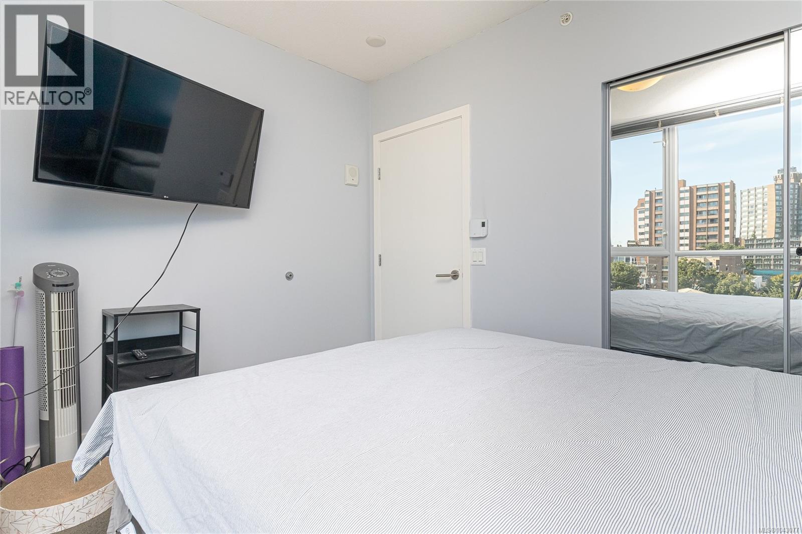607 834 Johnson St, Victoria, British Columbia  V8W 1N3 - Photo 15 - 1043077