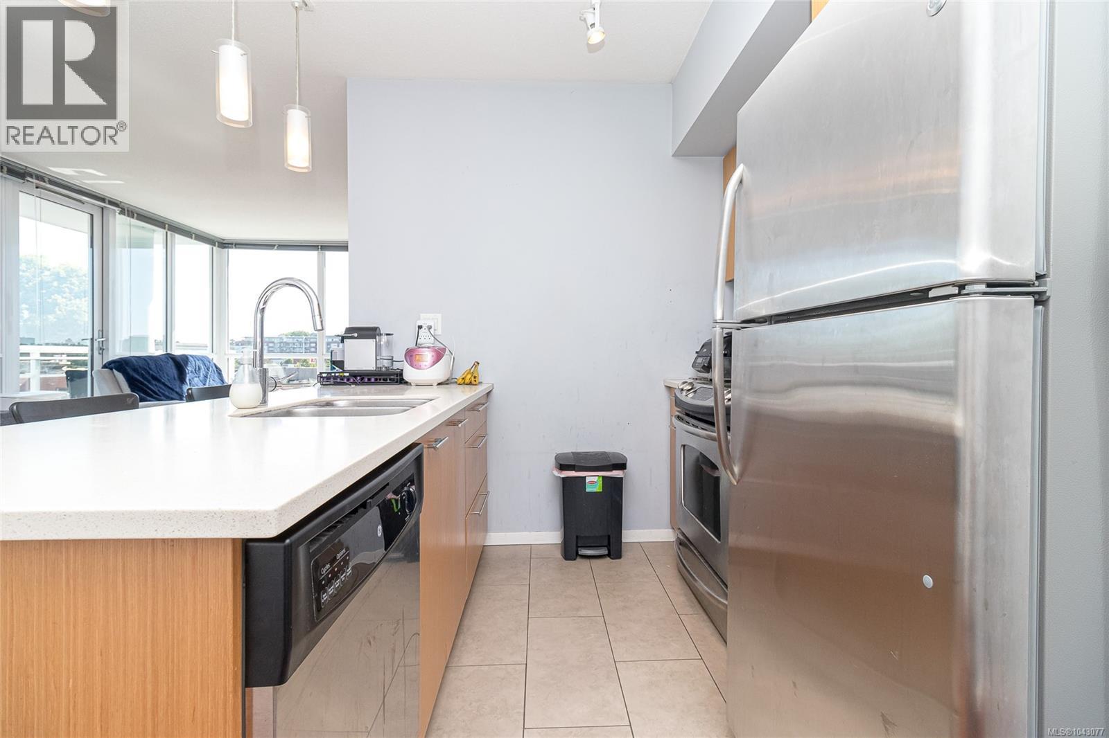 607 834 Johnson St, Victoria, British Columbia  V8W 1N3 - Photo 11 - 1043077