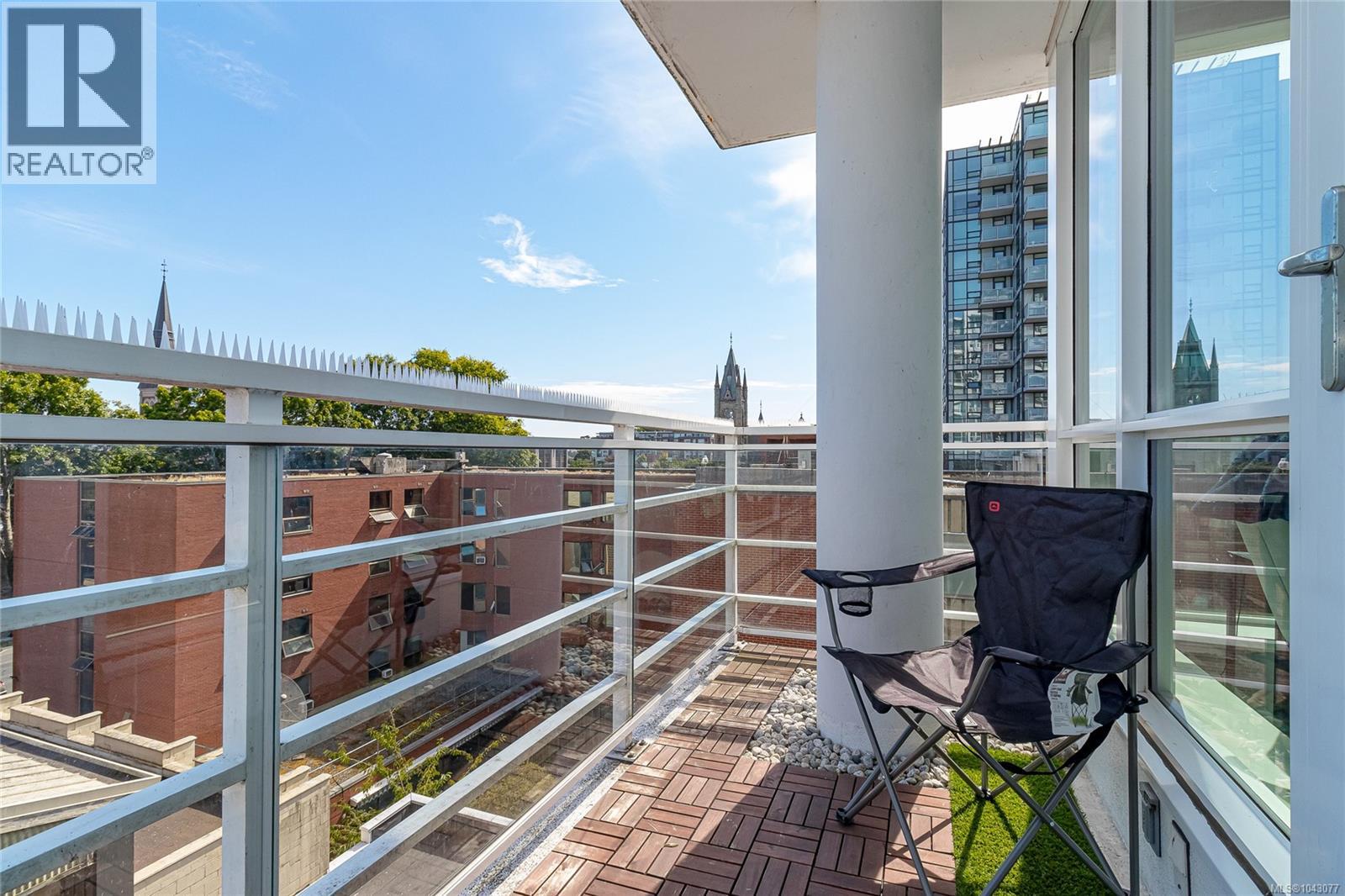 607 834 Johnson St, Victoria, British Columbia  V8W 1N3 - Photo 18 - 1043077