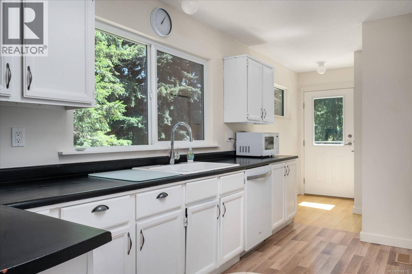 1062 Sabine Rd, Parksville, British Columbia  V9P 1S9 - Photo 9 - 1046715