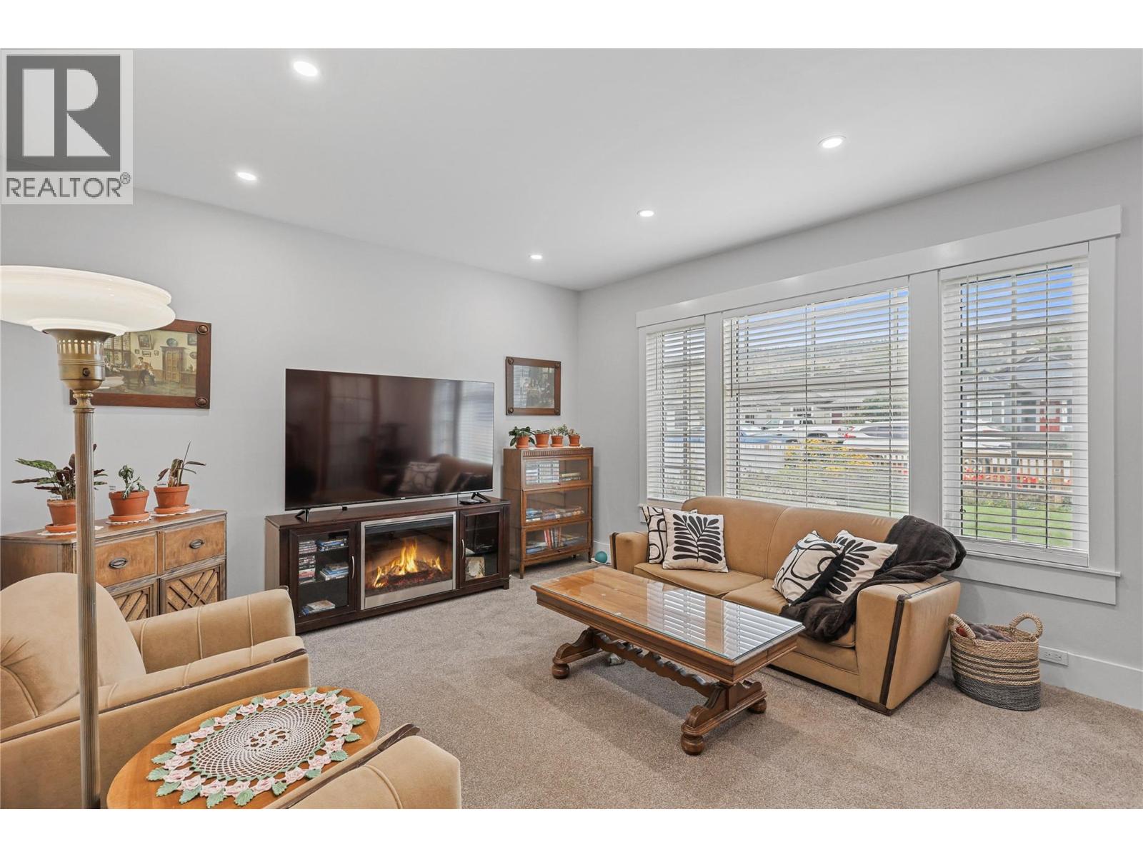 716 Columbia Street, Kamloops, British Columbia  V2C 2V4 - Photo 6 - 10390130