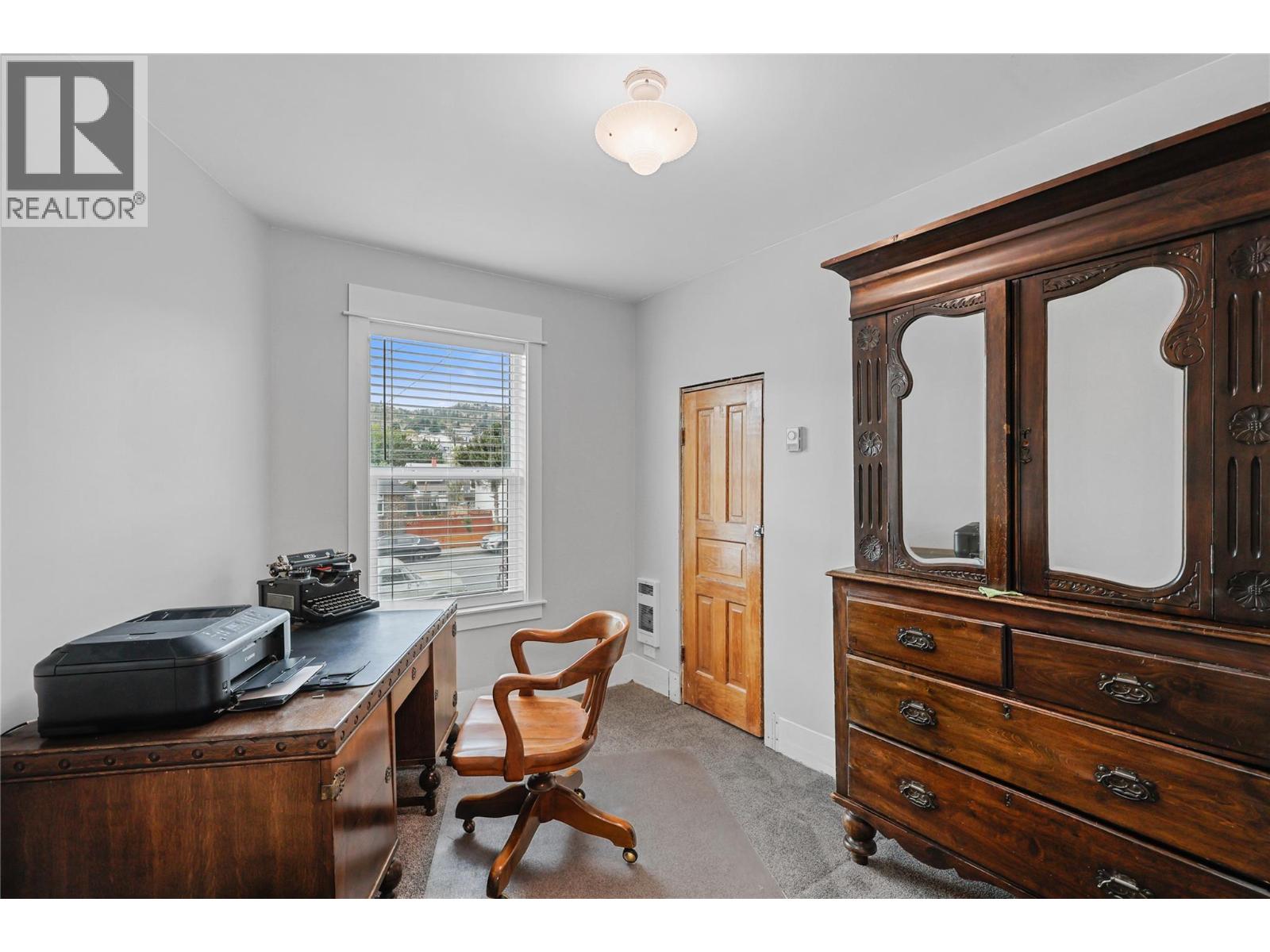 716 Columbia Street, Kamloops, British Columbia  V2C 2V4 - Photo 24 - 10390130