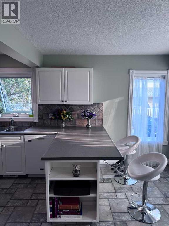 672 Killarney Glen Court SW, Calgary, Alberta T3E 7H4 - Photo 18 - A2333764