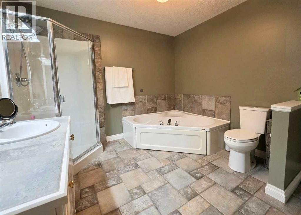 672 Killarney Glen Court SW, Calgary, Alberta T3E 7H4 - Photo 34 - A2333764