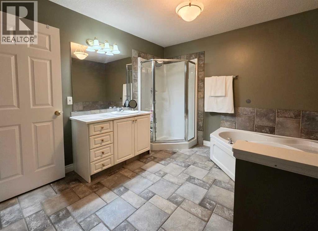 672 Killarney Glen Court SW, Calgary, Alberta T3E 7H4 - Photo 35 - A2333764