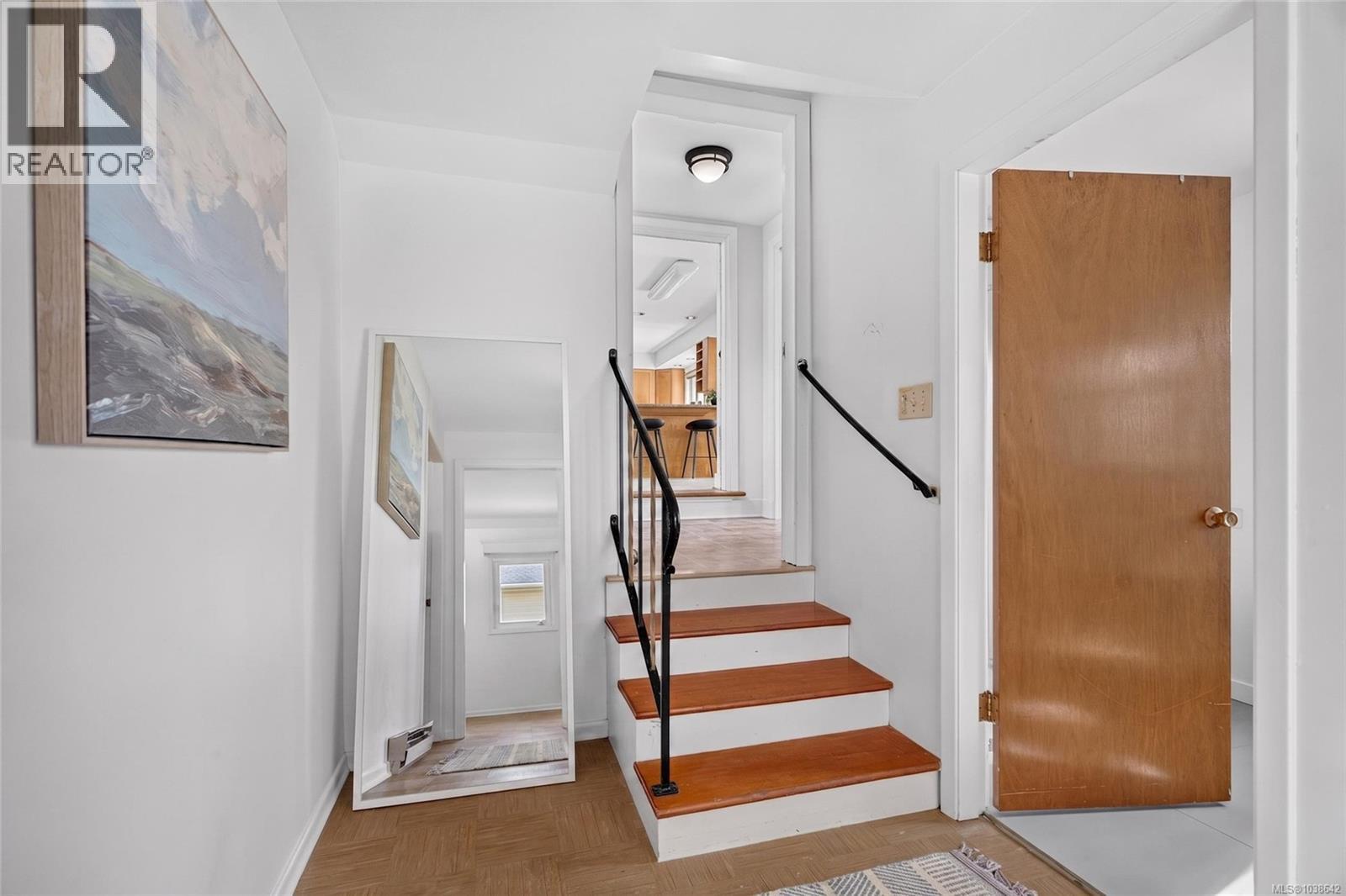 436 Constance Ave, Esquimalt, British Columbia  V9A 6N3 - Photo 18 - 1038642