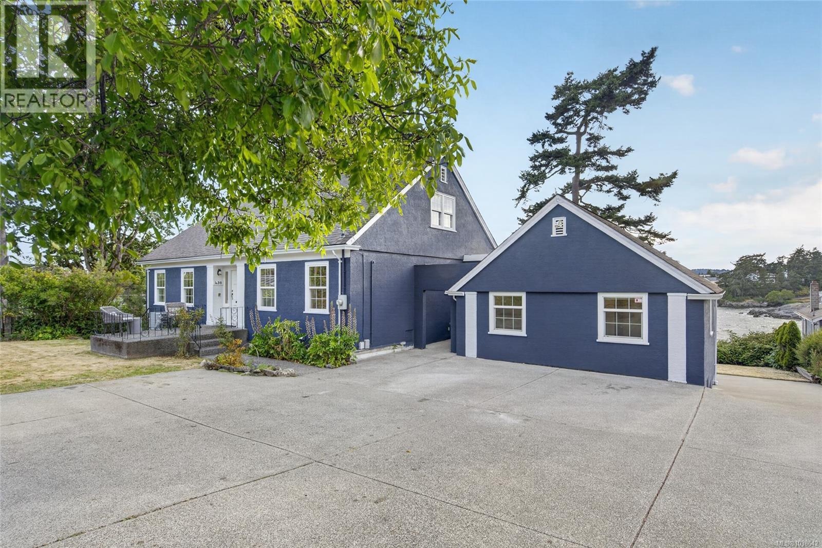 436 Constance Ave, Esquimalt, British Columbia  V9A 6N3 - Photo 4 - 1038642