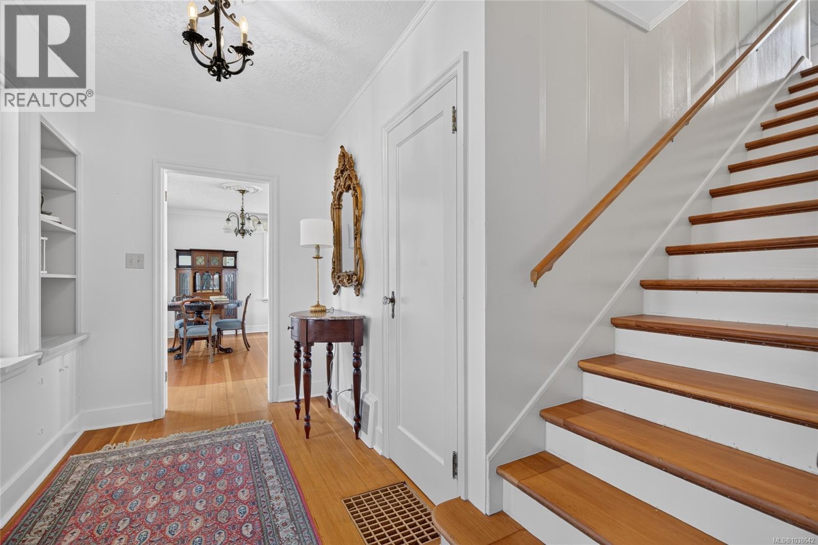 436 Constance Ave, Esquimalt, British Columbia  V9A 6N3 - Photo 7 - 1038642