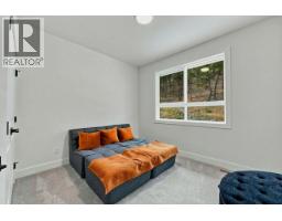 2071 Cortina Drive, Kelowna, British Columbia  V1P 1R3 - Photo 29 - 10397618