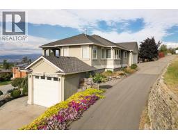 1095 Hume Avenue, Kelowna, British Columbia  V1P 1P2 - Photo 3 - 10397601