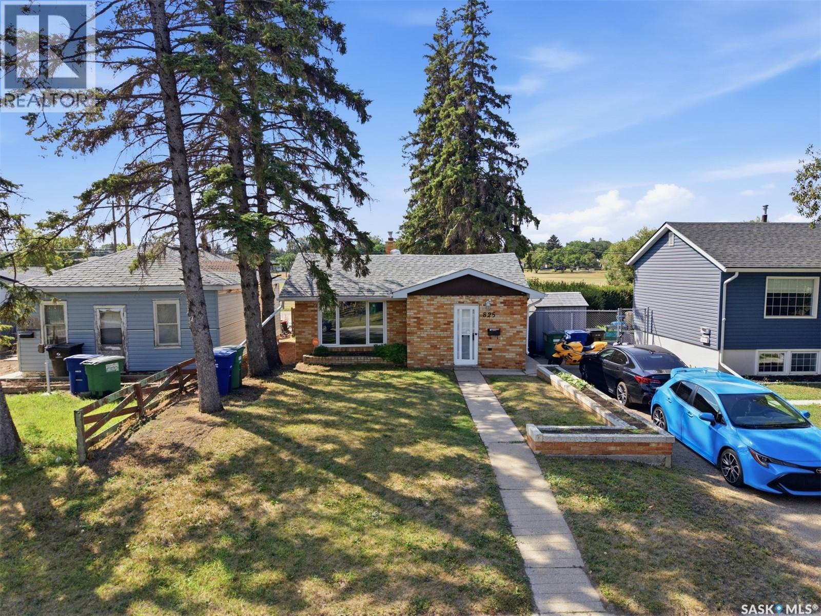 825 L Avenue N, Saskatoon, Saskatchewan  S7L 2R3 - Photo 25 - SK045453