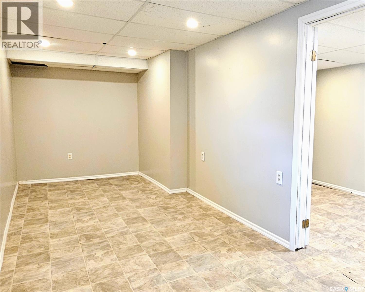 50 Antrim Street, Lanigan, Saskatchewan  S0K 2M0 - Photo 19 - SK045341