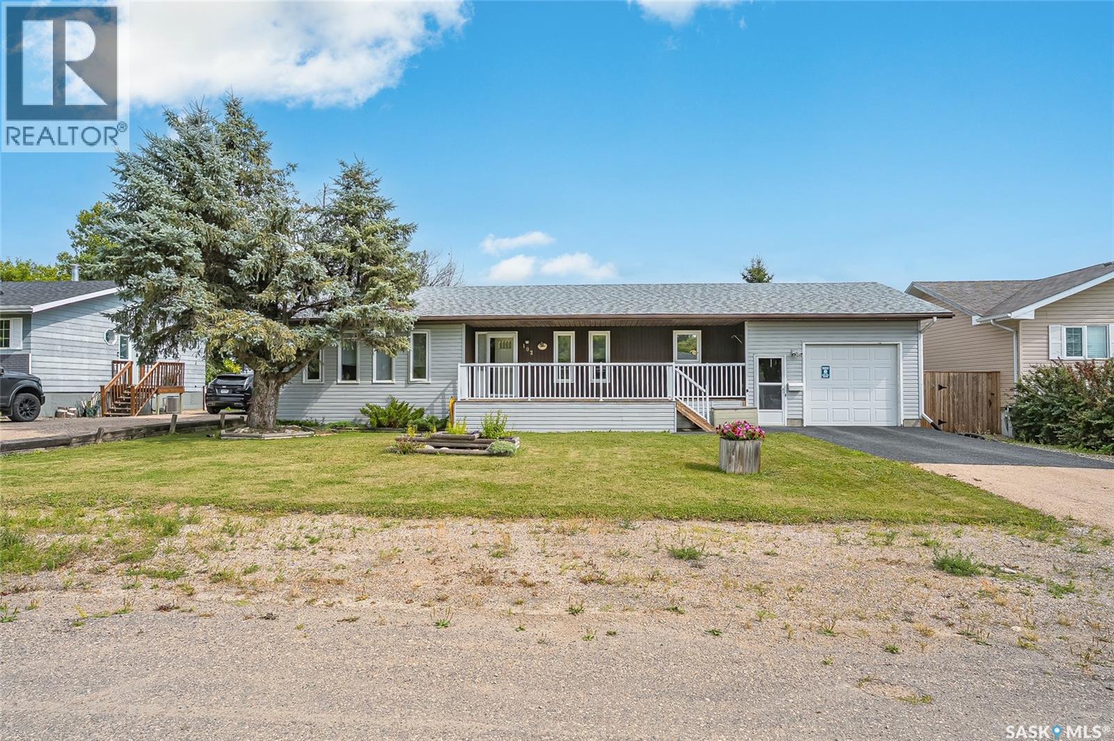 102 Rosher STREET, Colonsay, Saskatchewan