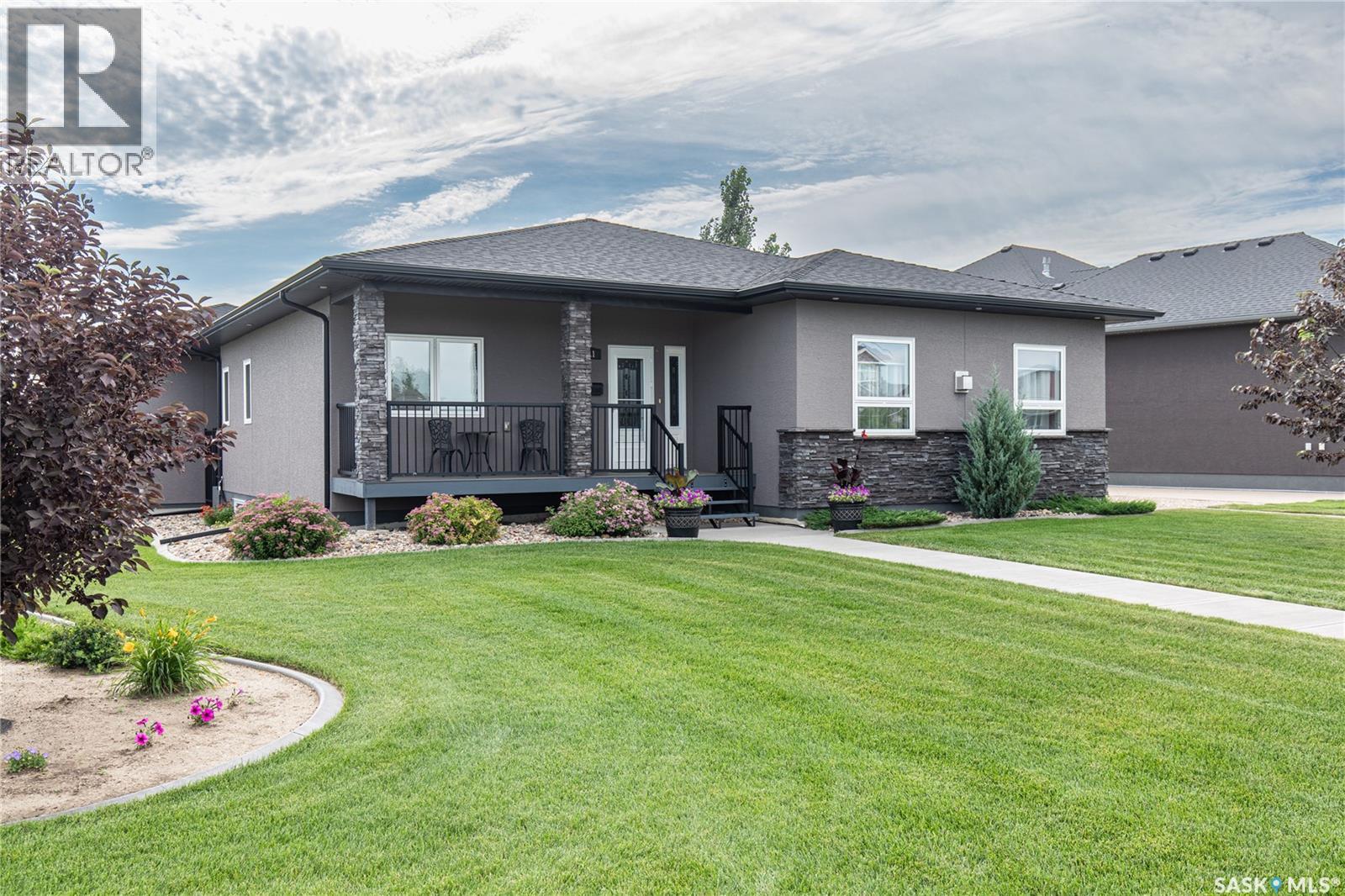 111 Iron Bridge Drive, Moose Jaw, Saskatchewan  S6J 0B4 - Photo 4 - SK045216