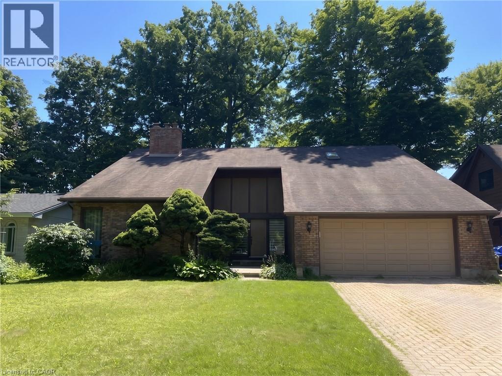 139 Gunn Avenue, Cambridge, Ontario  N3C 2Z5 - Photo 1 - 40854754
