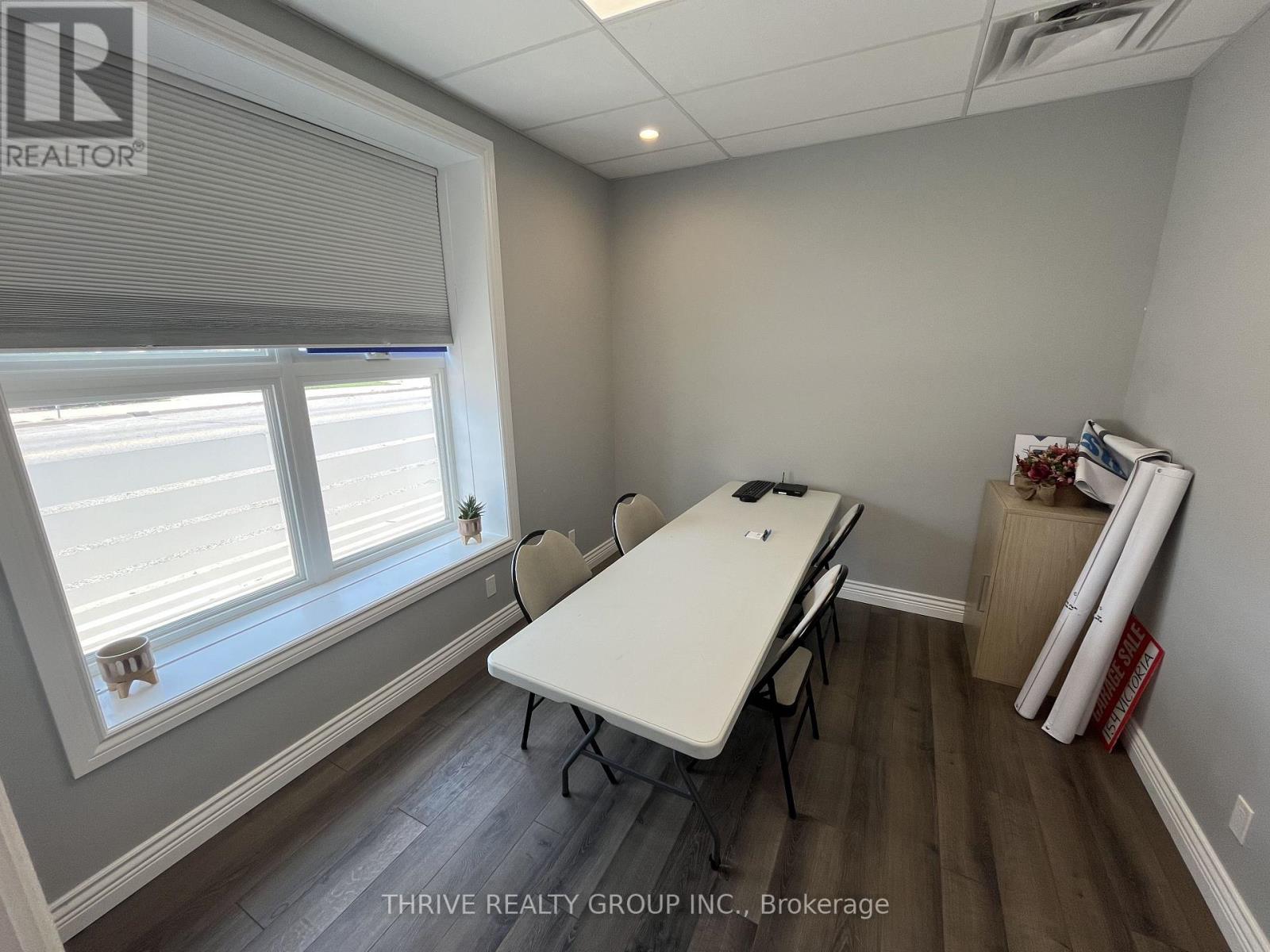 61 Frank Street, Strathroy-Caradoc, Ontario  N7G 2R3 - Photo 5 - X13671304