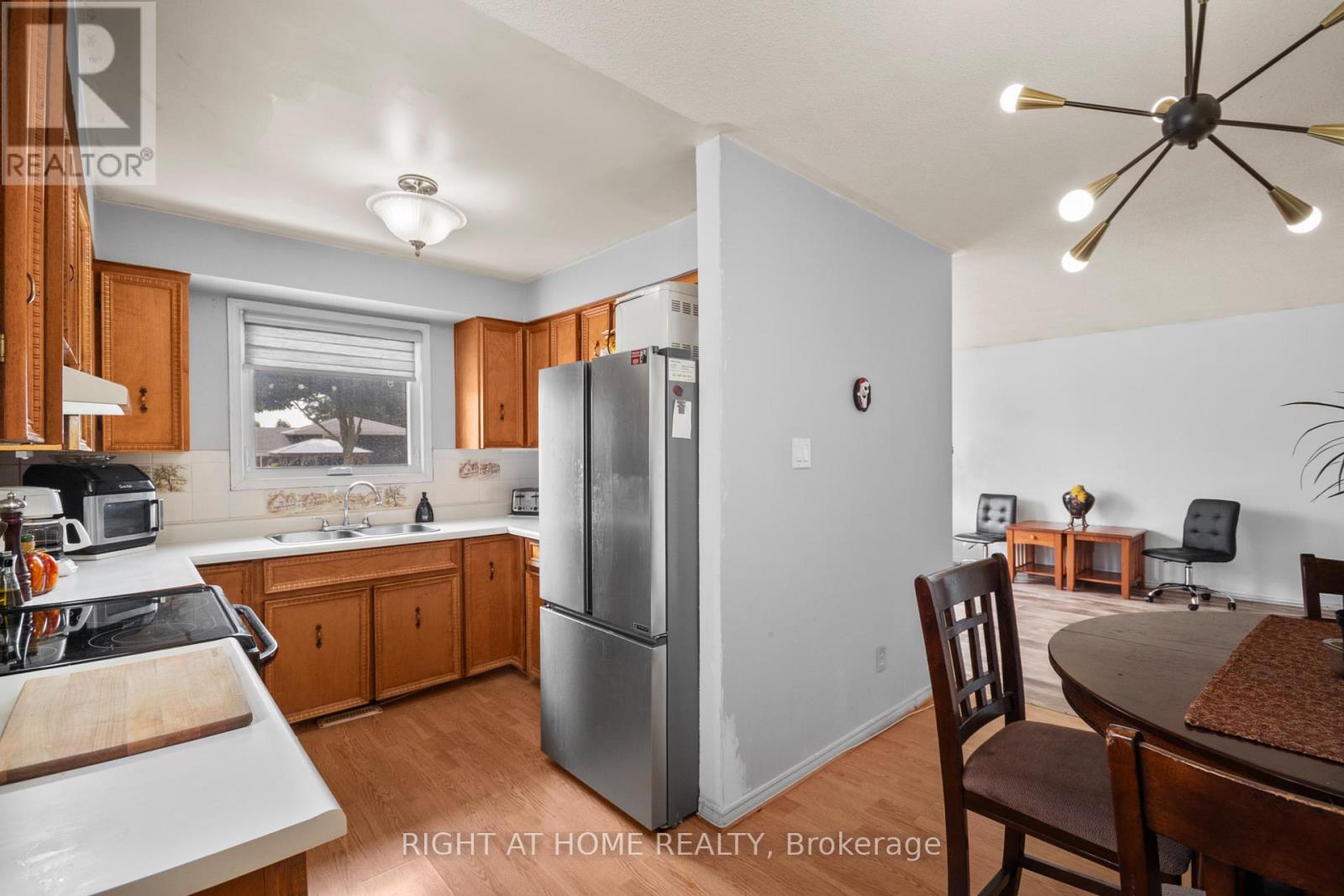 7 Raven Avenue, St. Thomas, Ontario  N5R 5K8 - Photo 11 - X13671316