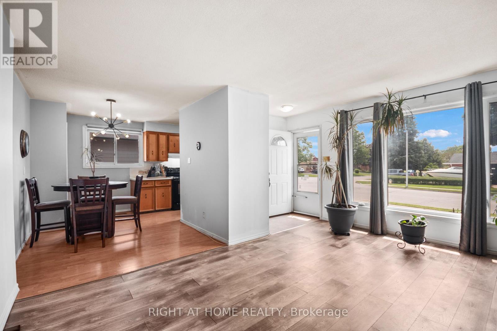 7 Raven Avenue, St. Thomas, Ontario  N5R 5K8 - Photo 5 - X13671316