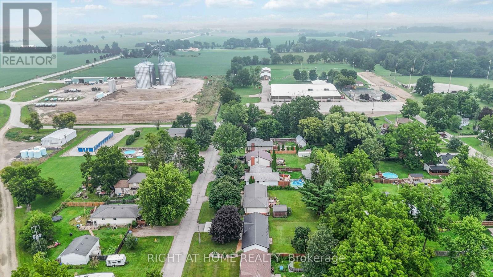 3278 Morrell Street, Brooke-Alvinston, Ontario  N0N 1A0 - Photo 44 - X13671346